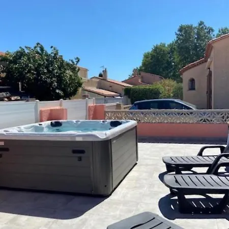 Piscine Chauffee Proche Et Commerces 10schw1 Villa Le Barcarès