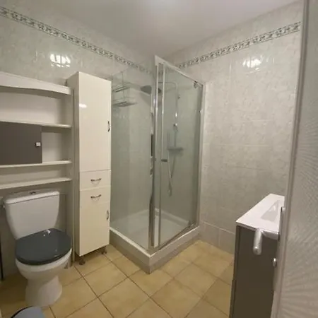 Piscine Chauffee Proche Et Commerces 10schw1 Villa